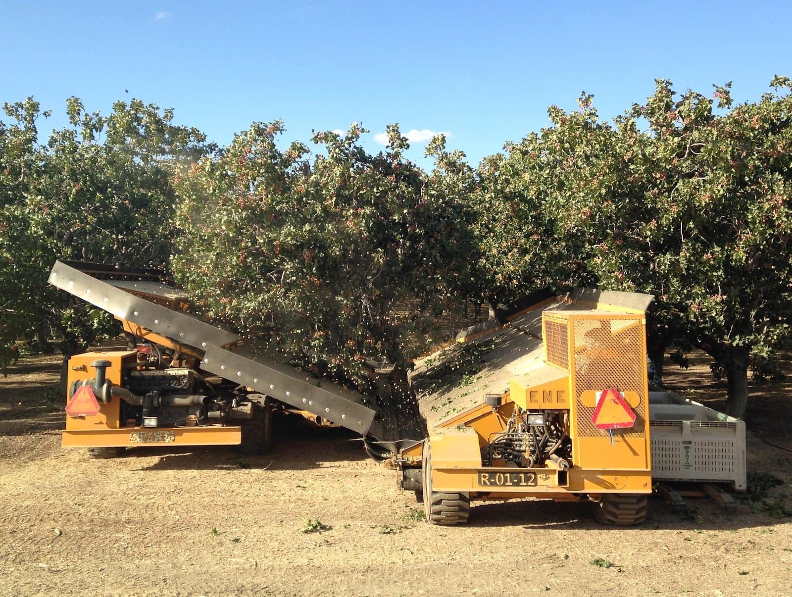 Harvest on Time: Finding On-Demand Harvesting Services with Agnomy